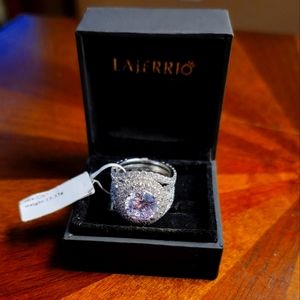 Women's Lajerrio ring size 7